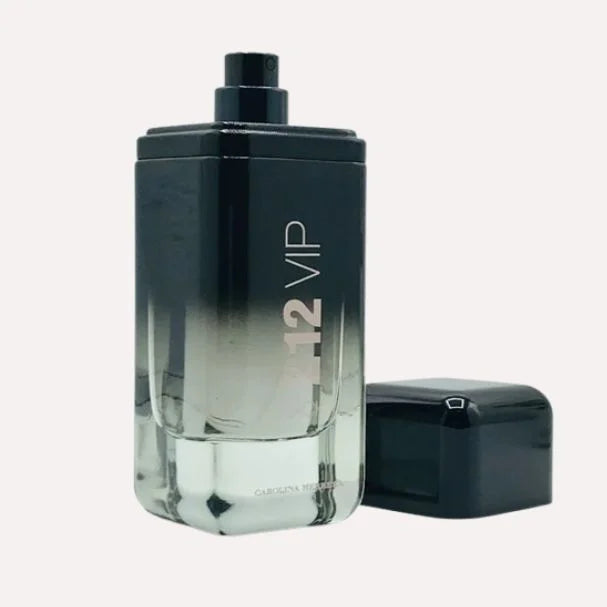 Carolina Herrera 212 VIP Black Eau de Parfum for Men (100ml)